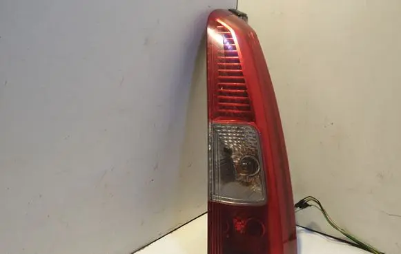Volvo V70 Rear/tail lights 160986