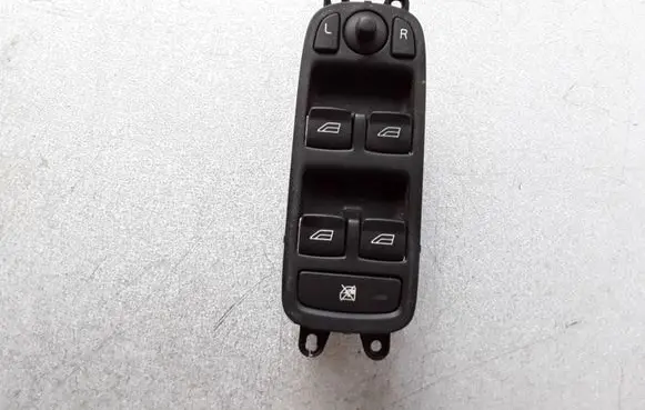 Volvo S40 Electric window control switch 30710787 30710788 30710789
