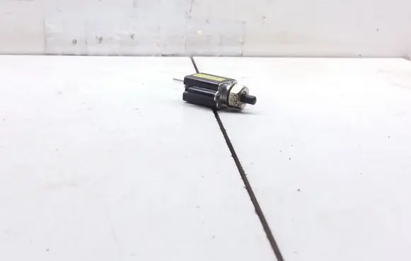 Mercedes-Benz Sprinter W901 W902 W903 W904 Clutch pedal sensor 03805930 0045451814