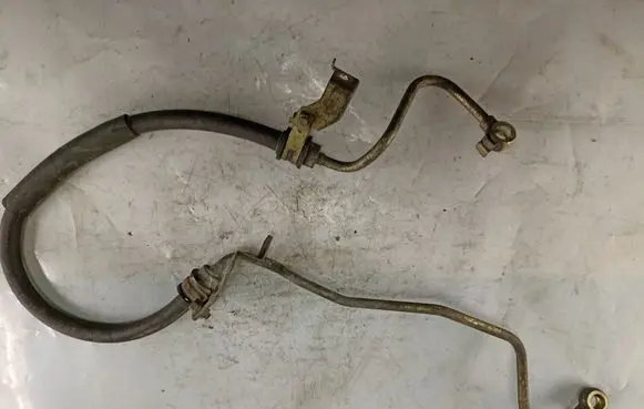 Mitsubishi Grandis Power steering hose/pipe/line MRCC607ME