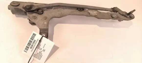 Front wiper linkage and motor