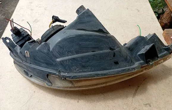 Peugeot 206 Headlight/headlamp 9640898080