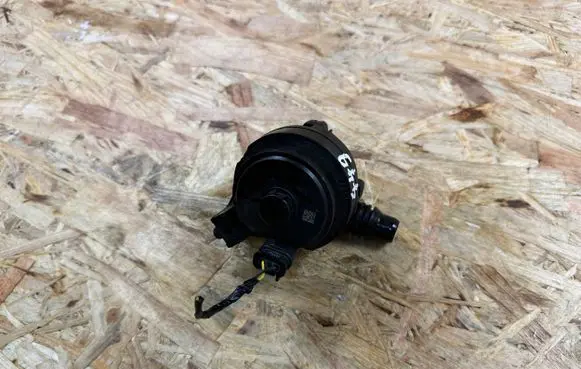BMW M3 G80 Electric auxiliary coolant/water pump 8840614