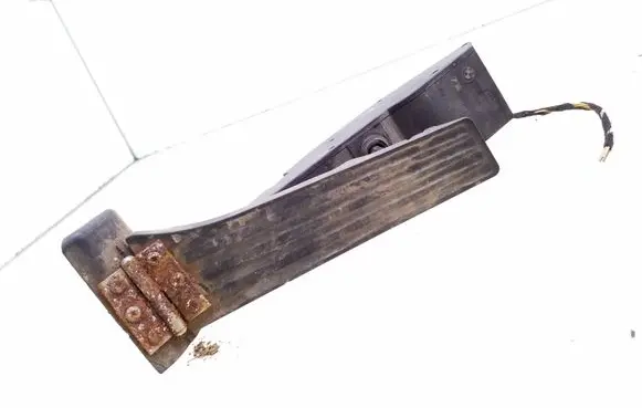 BMW 5 E39 Accelerator throttle pedal 35406762481 6762481