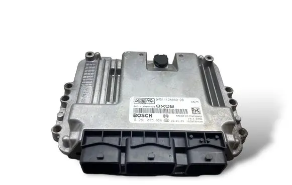 Ford Focus Engine control unit/module 9M5112A650DB K5450 0281015856