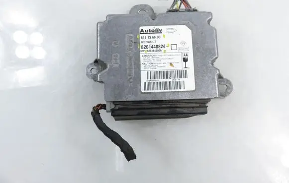 Opel Movano B Airbag control unit/module 611136600 8201448824 628184900A