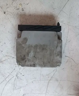 Volvo V70 Engine control unit/module 1928403486