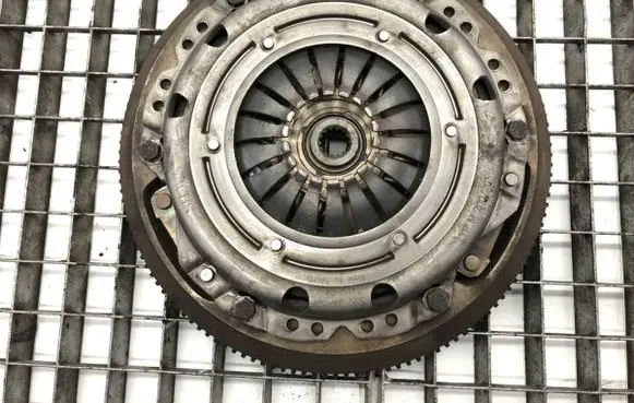 Opel Zafira B Clutch set kit 3082297531