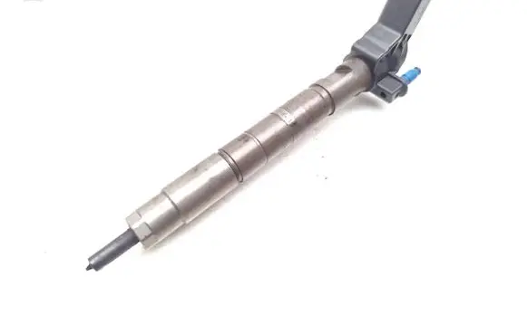 Fuel injector