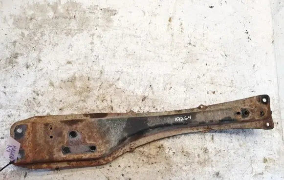 Toyota Avensis Verso Front subframe