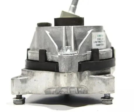 BMW 2 F22 F23 Engine mount bracket 22116787657 4095143