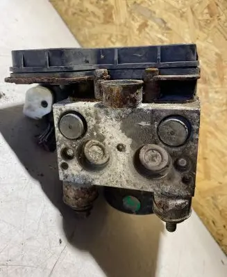 Mazda 6 ABS Pump 4370739
