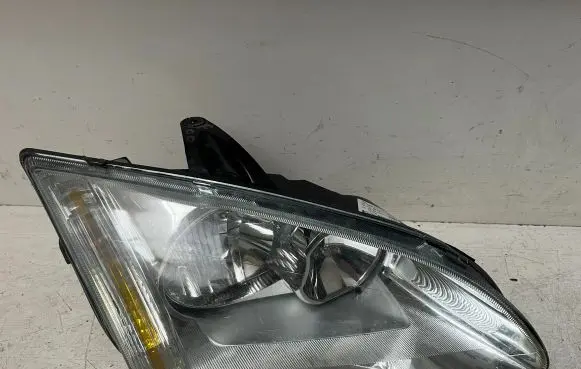 Ford Focus Headlight/headlamp 4M5113W029AF