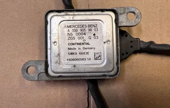 Mercedes-Benz GLC X253 C253 Lambda probe sensor A0009059803 5WK96683E