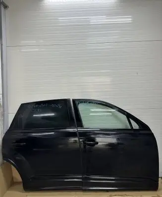 Audi Q7 4M Front door 