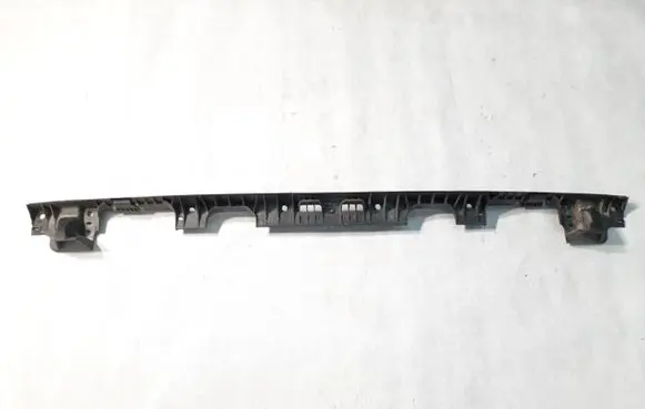 Volkswagen Transporter - Caravelle T5 Rear bumper mounting bracket 7H0807723