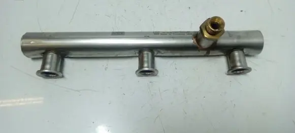 Audi A4 S4 B8 8K Fuel main line pipe 06E130090F