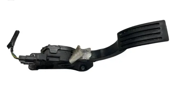 Ford Focus Accelerator throttle pedal BV619F836AB