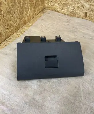 Volkswagen Fox Glove box 5Z0857097