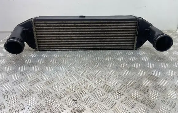 BMW X3 E83 Intercooler radiator 3453727 6650865 070720150824