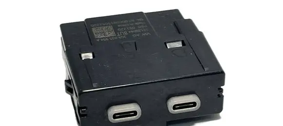 Skoda Enyaq iV USB socket connector 3G5035954A 34748
