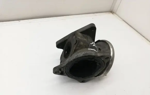 Mitsubishi Outlander EGR valve 038129637D