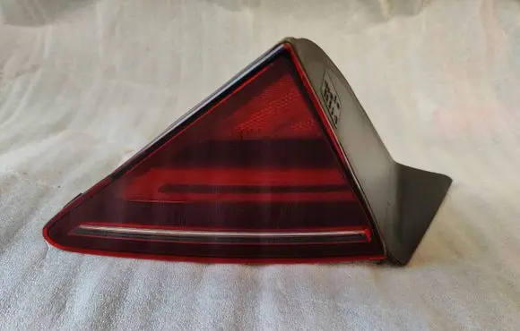 Audi A7 S7 4G Tailgate rear/tail lights 4G8945093H F03575500