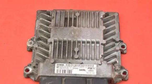 Ford Focus C-MAX Engine control unit/module ECU 4M51-12A650-JL