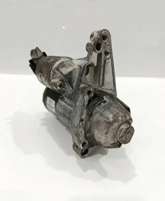 Renault Captur Starter motor 233000557R M000TD0372ZE