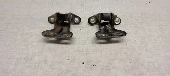 Opel Frontera B Rear door hinge set 