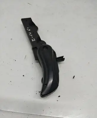 BMW 5 E60 E61 Engine bonnet (hood) release handle 7052579