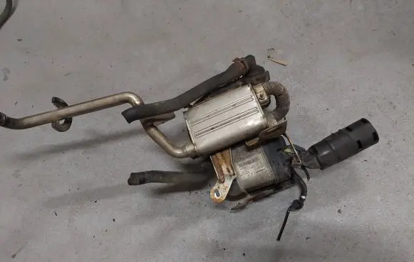 Volkswagen Touran I Auxiliary pre-heater (Webasto) 1K0815065R 9008372C 9007184H