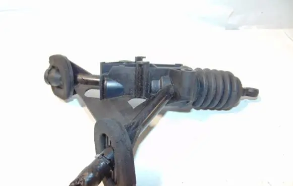 Ford Transit Clutch master cylinder 1528691 6C117A543AD 511033210