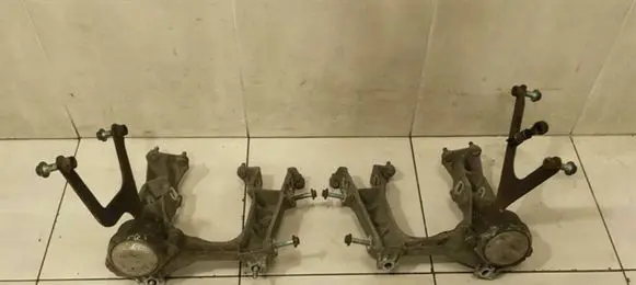 Porsche Boxster 986 Rear subframe 9863310510A 9863310520A