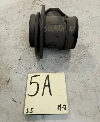 Volkswagen Sharan Mass air flow meter 0281002461