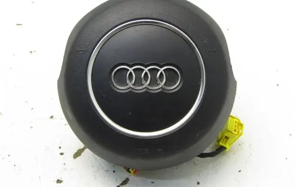 Audi Q3 8U Steering wheel airbag 8V0880201L
