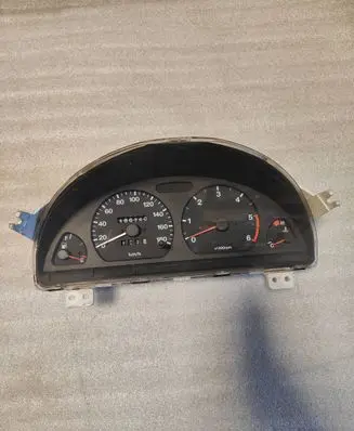 Suzuki Grand Vitara I Speedometer (instrument cluster) 341007ED