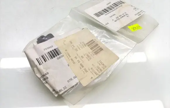 Mercedes-Benz C AMG W202 Electric window control switch 2028205310