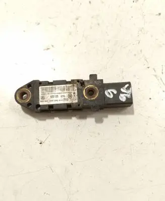 Mercedes-Benz E W211 Airbag deployment crash/impact sensor 0028201326 103109015