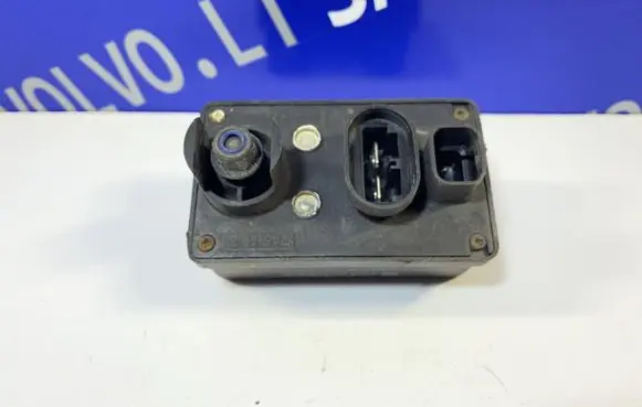 Volvo S40 Glow plug pre-heat relay 7700107794
