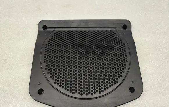 BMW 5 F10 F11 Subwoofer grill/trim 918778301