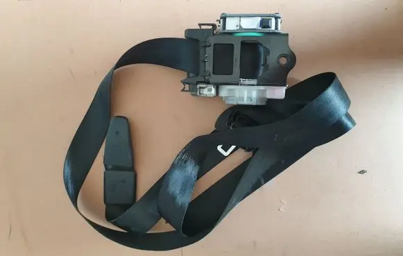Audi A6 S6 C7 4G Front seatbelt 4G8857706M
