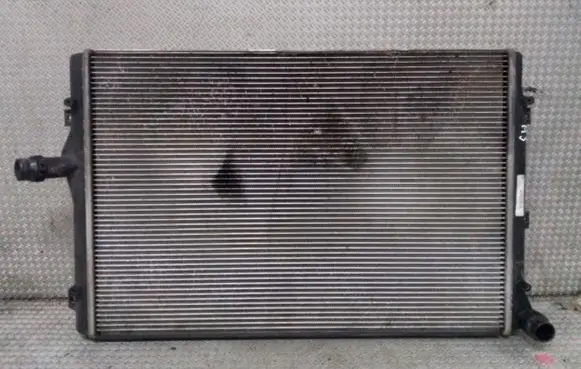 Coolant radiator