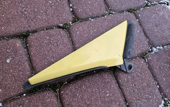 Opel Adam Fender end trim 13365625