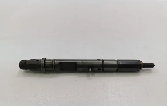 Audi A6 S6 C5 4B Fuel injector 059130201F 0432133795