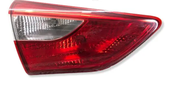 Tailgate rear/tail lights