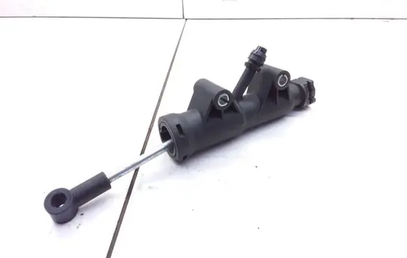 Volkswagen Crafter Clutch master cylinder A9062900212