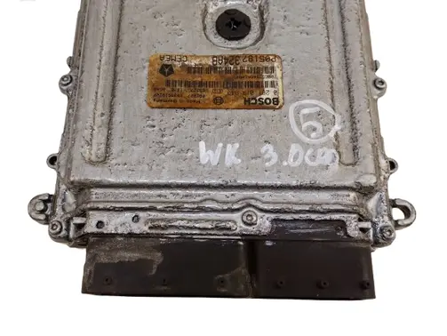 Jeep Grand Cherokee (WK) Engine control unit/module ECU P05187324AB 0281013643