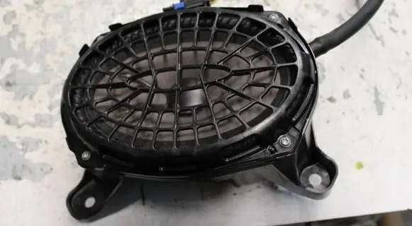 Renault Captur II Subwoofer speaker 281701012R