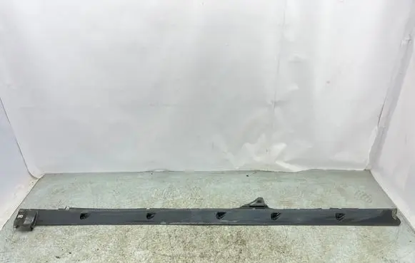 Audi Q7 4M Sill 4M0825212F 4M0825212G